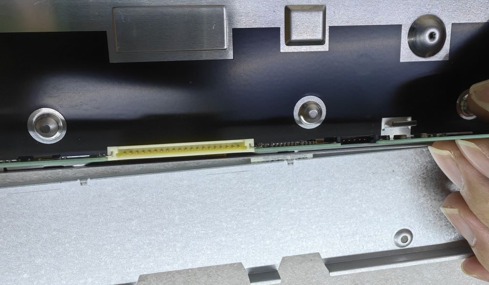 lcd pin connector